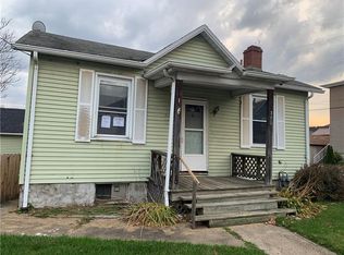 370 Pennsylvania Ave, Rochester, PA 15074