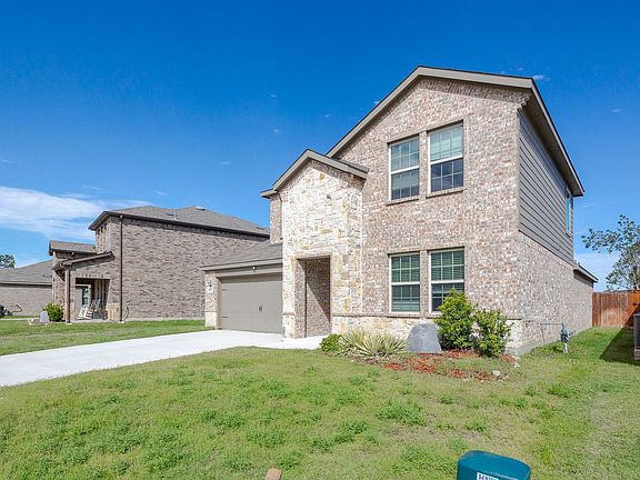4th image of 2117 Rustling Oaks Dr