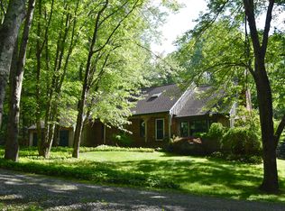 6 Camps Rd, Kent, CT 06757