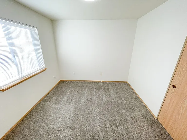 5451-5453 Glenridge Way #5455 — Photo 19