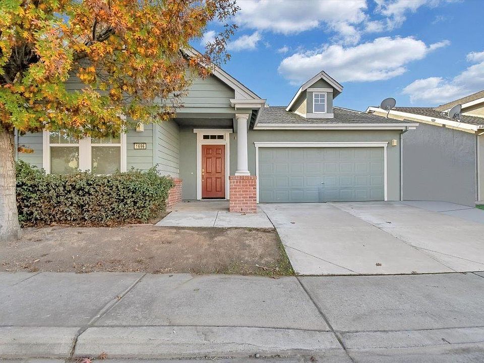 1st image of 1696 Barrington Dr