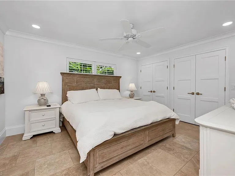 718 Old Trail Dr — Photo 8