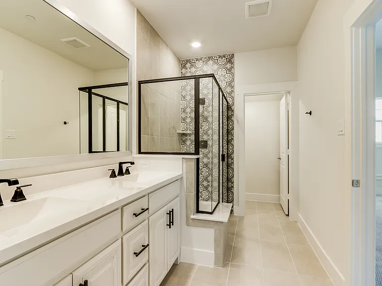 613 Emily Ln — Photo 26