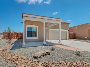 7601 Arroyo Oeste Ln, Santa Fe, NM 87507