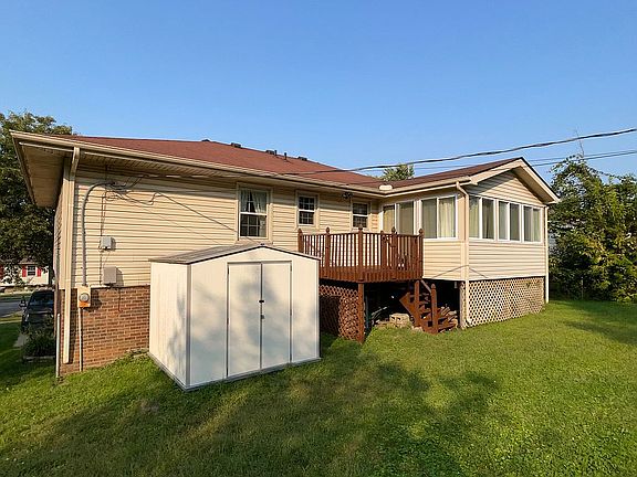 4th image of 3709 Forest Green Dr