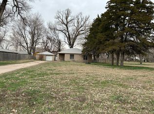 4814 W Harry St, Wichita, KS 67209