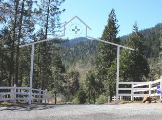 36383 Ditch Creek Rd, Rogue River, OR 97537