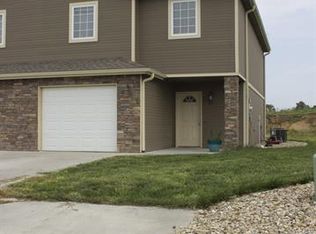 223 Kelly Ln, Saint George, KS 66535