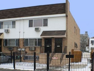 652 Flushing Ave, Brooklyn, NY, 11206