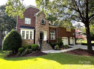 16603 Turtle Point Rd, Charlotte, NC 28278