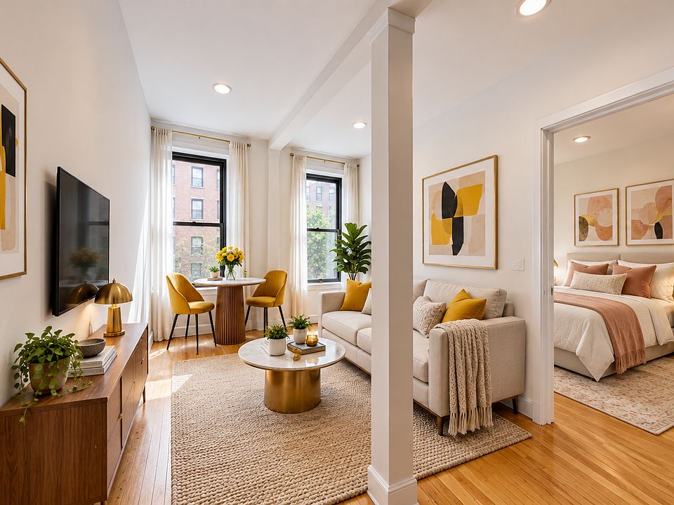 3 bed · 1 bath in Yorkville, Manhattan