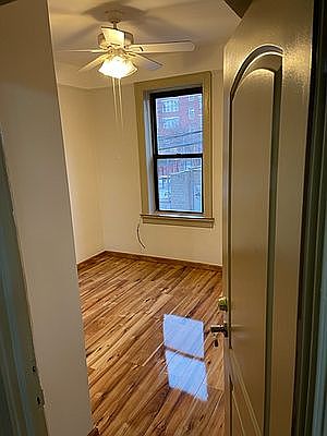 4th image of 2388 29th St APT 2