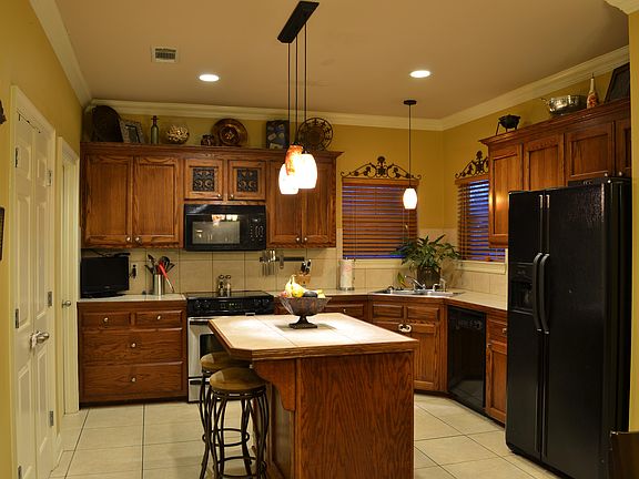 3rd image of 39019 S Angelle Ct
