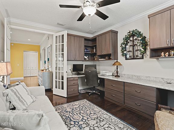 5th image of 317 TRELLIS BAY Drive