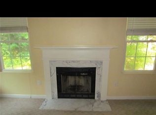 1025 Scituate Ave, Cranston, RI 02921