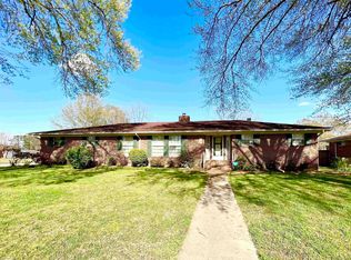 1901 Azalea Cir SW, Decatur, AL 35601