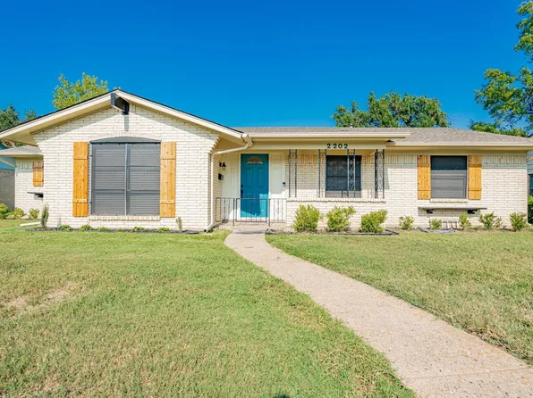 2202 Aloha Dr, Mesquite, TX 75150