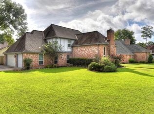 24122 N Riding Dr, Tomball, TX 77375