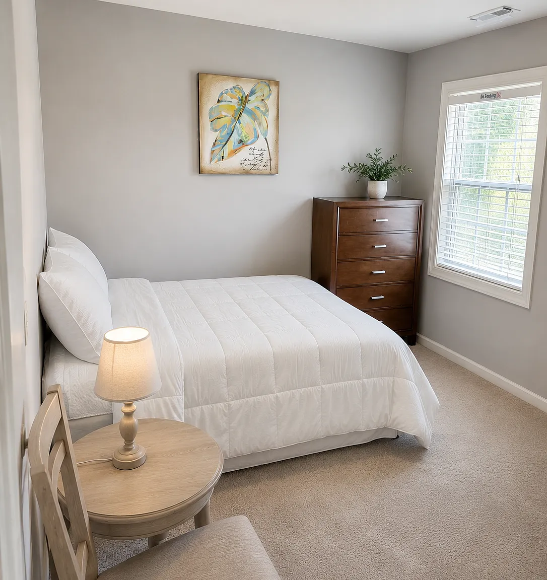 1 bed, 2400 sqft, $650 — Photo 1
