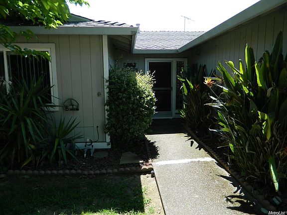 2nd image of 6432 Carmelwood Dr