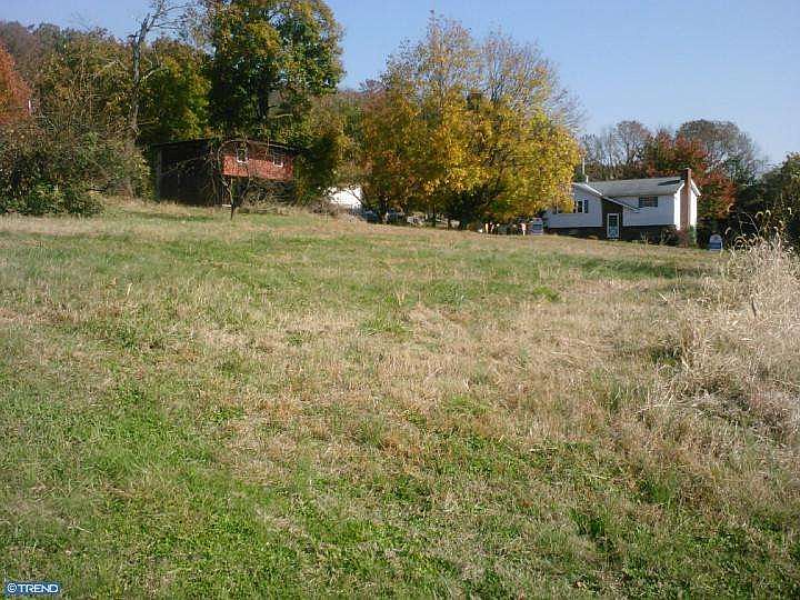 1st image of 795 Maplewood Ave