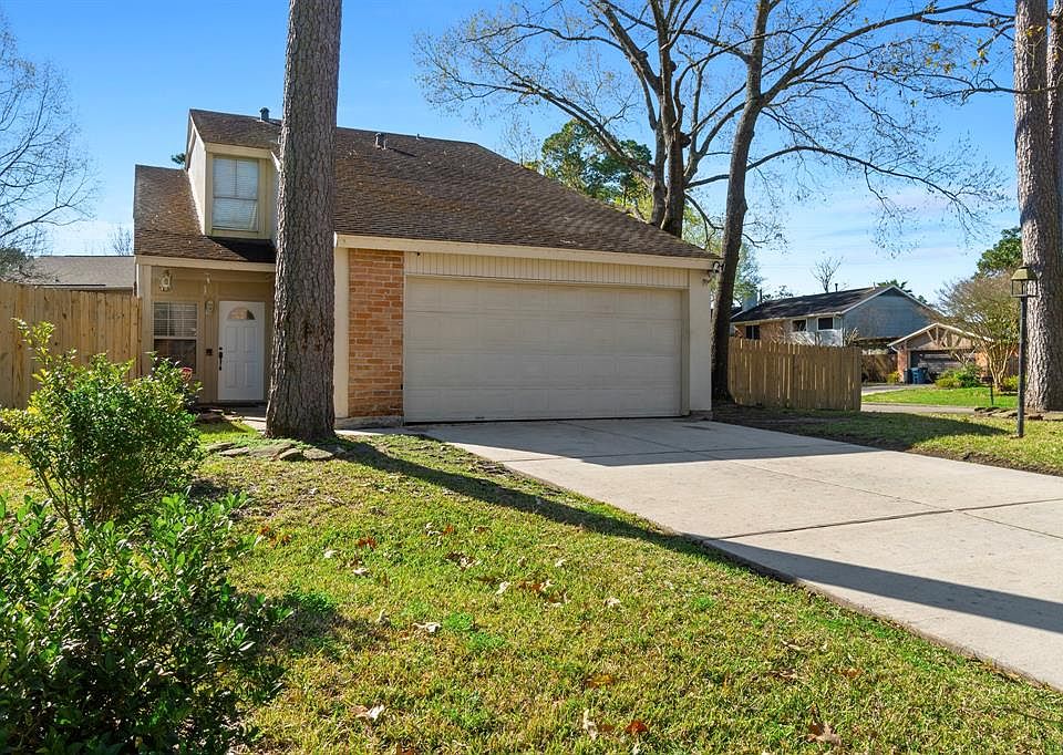 1st image of 8602 Pine Shores Dr