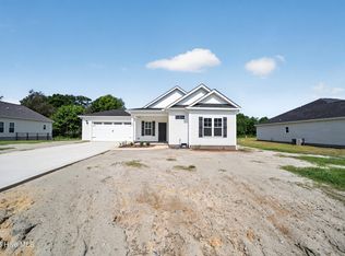 107 Sagewood Dr, Dudley, NC 28333