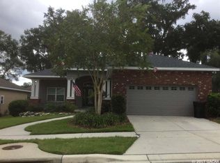 3719 SW 74th Dr, Gainesville, FL 32608