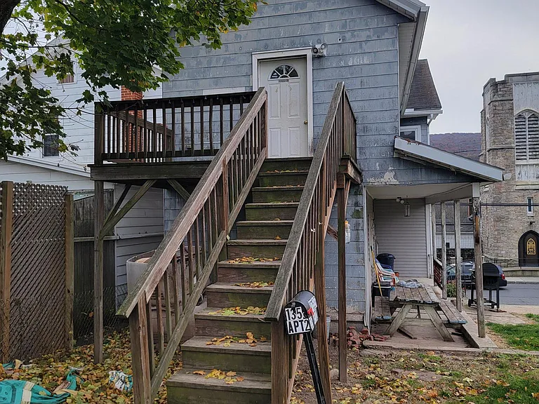 133 E Market St #2 — Photo 22