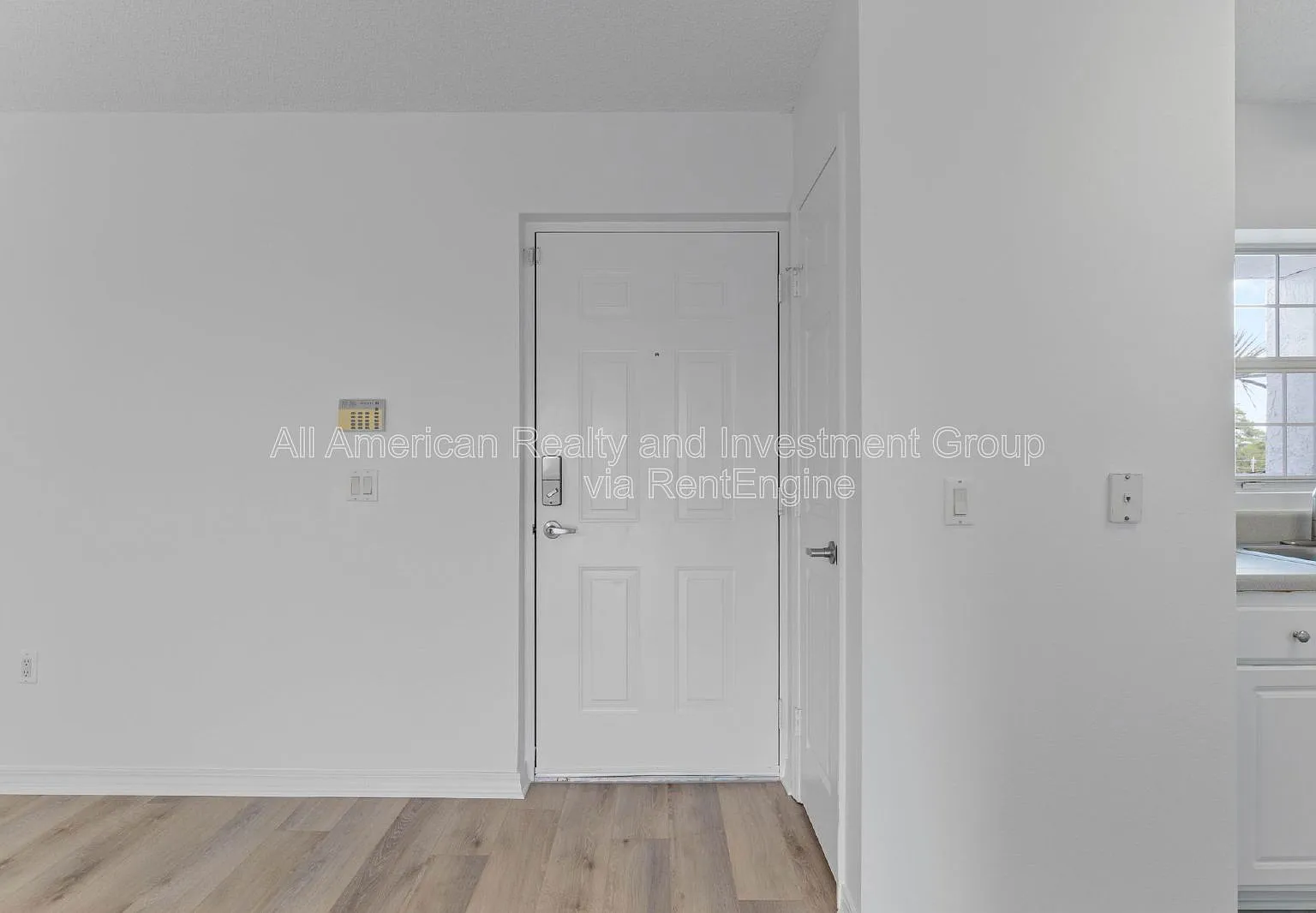1 bed, 1.0 bath, 920 sqft, $1,500 — Photo 4