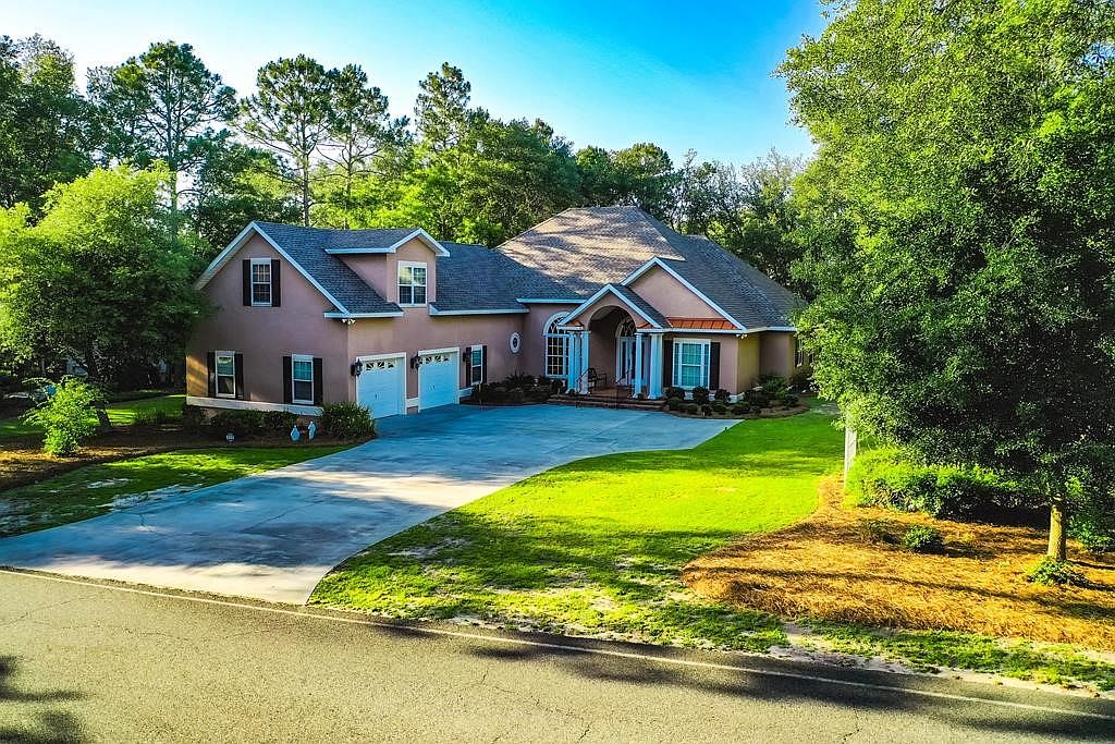 1528 S River Oaks Dr