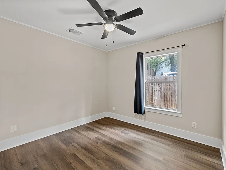 2834 Pearl St — Photo 28