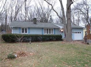 59 Wendover Rd, Rochester, NY 14610