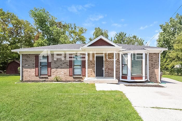 1st image of 4821 Blue Springs Dr