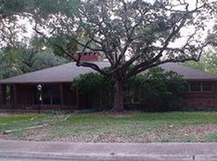 1122 Cherokee Dr, Pasadena, TX 77506