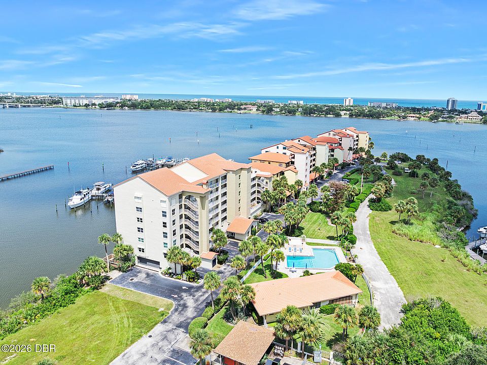 1st image of 544 Marina Point Dr #44