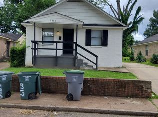 2717 Carnes Ave, Memphis, TN 38114