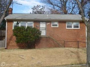 6610 Fairwood Rd, Hyattsville, MD 20784