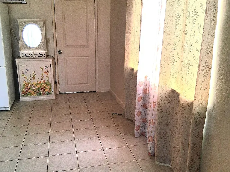 590 1/2 Rio Vista Ave — Photo 27
