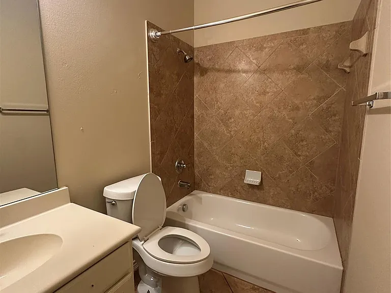 21823 Juniper Wood Ln — Photo 13