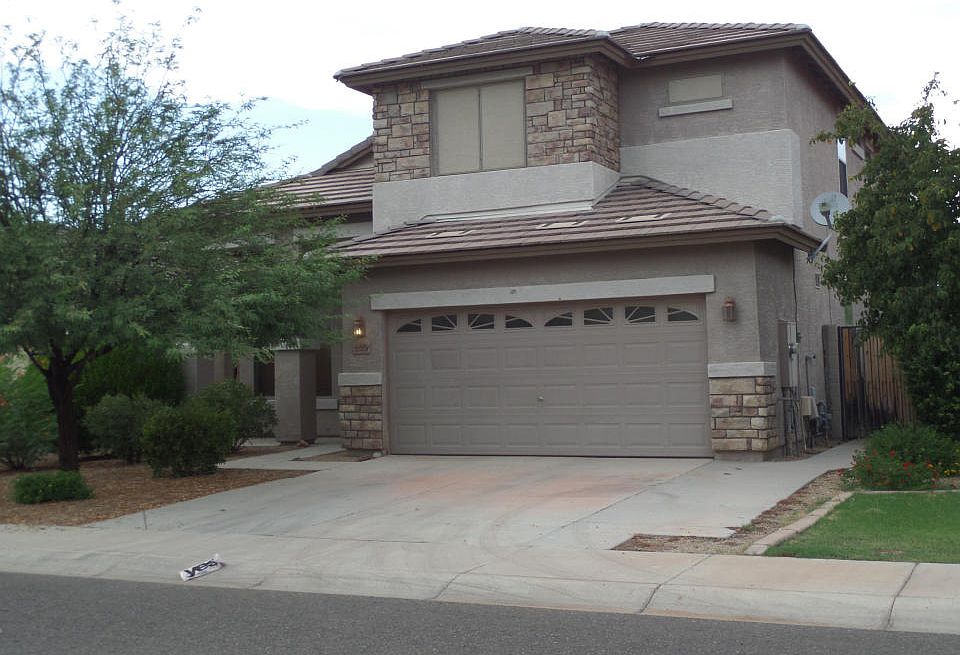 1st image of 17278 W Smokey Dr
