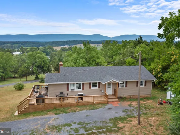 407 Sherman Rd, Woodstock, VA 22664