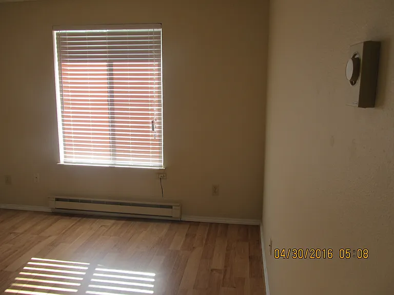520 S 323rd Pl — Photo 4