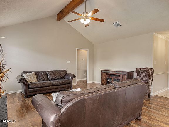 5th image of 123 Sea Pines Dr