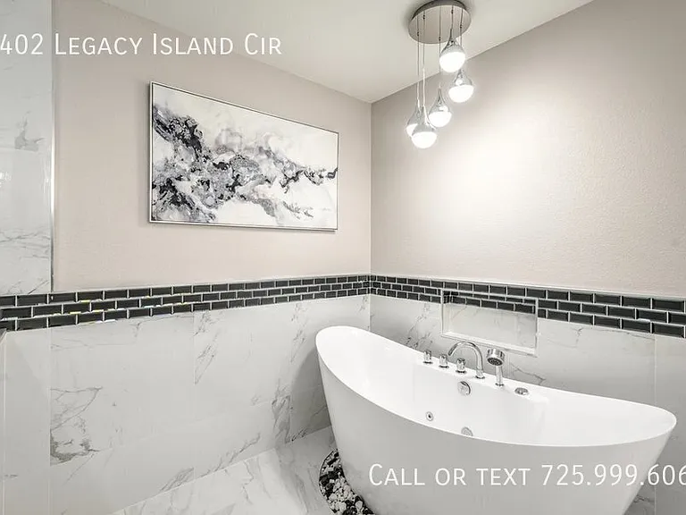 2402 Legacy Island Cir — Photo 13