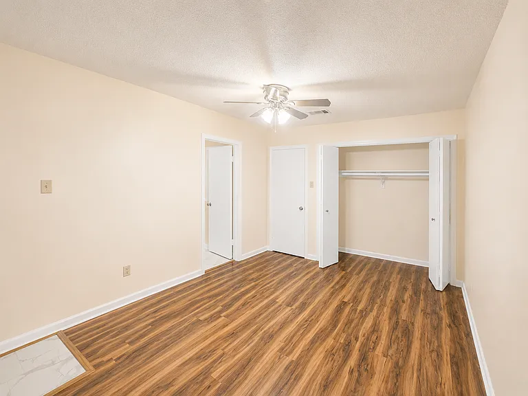 6272 Bellaire Dr #2 — Photo 6