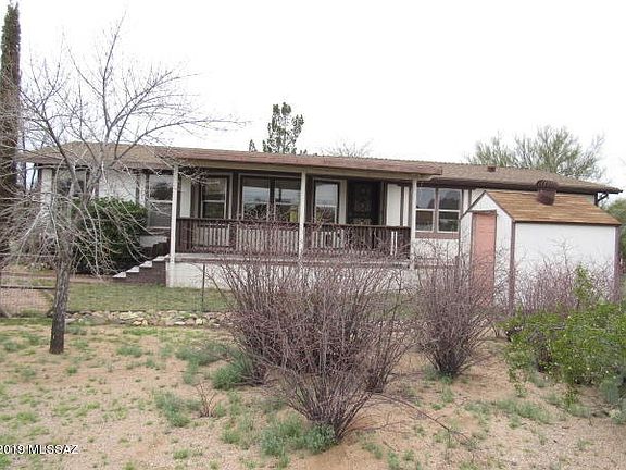 2nd image of 10690 W Prickly Pear Ln