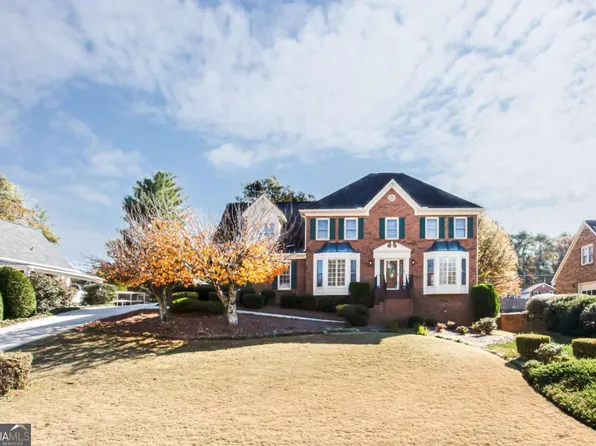 2442 Chimney Top Ln, Snellville, GA 30078