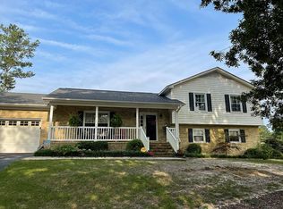 5800 Quail Ridge Dr, Sanford, NC 27332