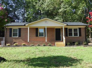 147 Crestmont Dr, Gaffney, SC 29340